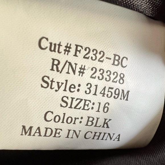 Marshall Field’s / Mid Length, Black Wool Coat / Size 16 - Picture 7 of 8